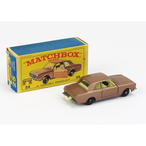 1179 - Matchbox Regular Wheels 25d Ford Cortina Mk II - Stannard Code 6, met. brown, cream interior, black ... 