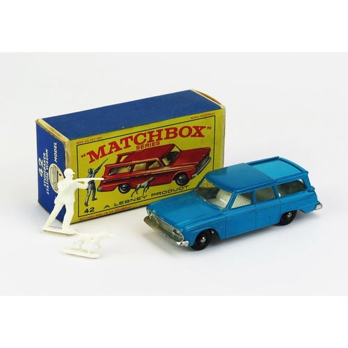 1185 - Matchbox 42b Studebaker Lark Wagonaire - Stannard Code 2, blue body and slide, white interior, black... 