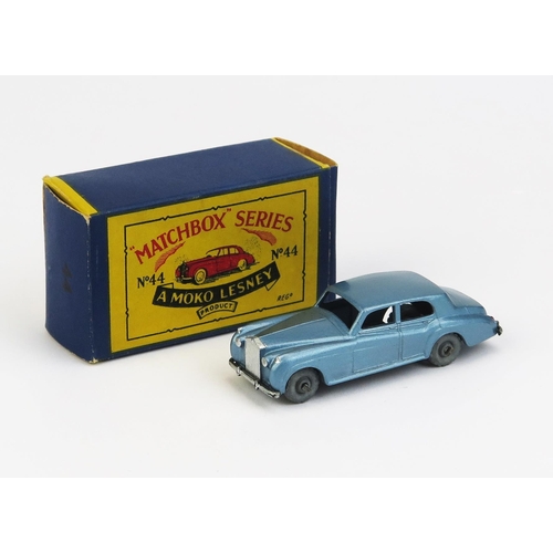 1186 - Matchbox Moko 44a Rolls-Royce Silver Cloud - metallic blue, silver trim, metal wheels, domed/crimped... 