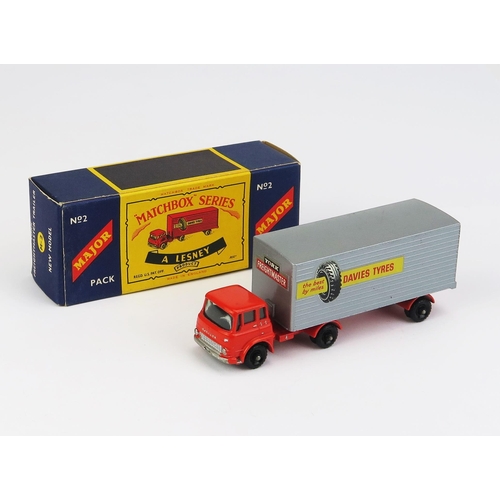 1200 - Matchbox Regular Wheels Major Pack M2 Bedford Tractor & York Freightmaster Trailer 