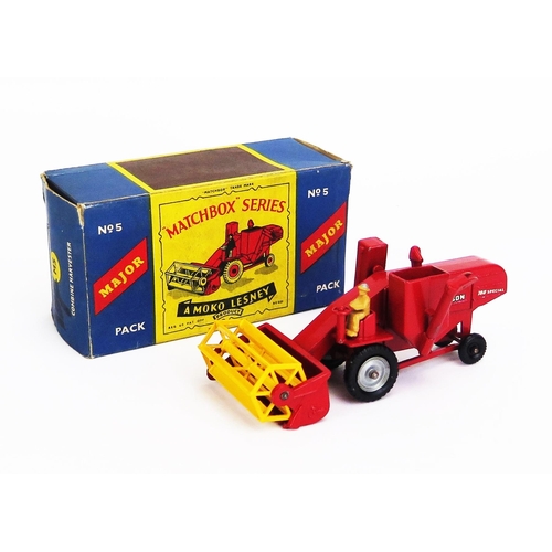 1200A - Matchbox Major Pack M5 Massey Ferguson 