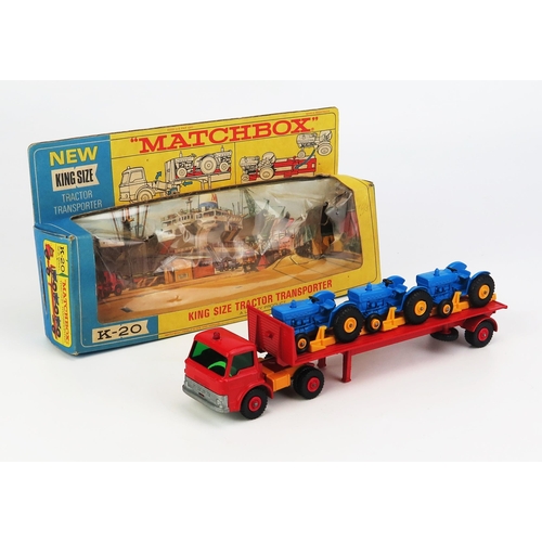 1214 - Matchbox King Size K20 Ford D800 Tractor Transporter, red cab, chassis and trailer, yellow fuel tank... 