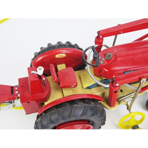 1232 - Cragstan (Japan) Ford 4000 HD Industrial Battery Operated Tinplate Tractor - near mint, lovely examp... 