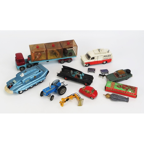 1240 - Dinky & Corgi Group to include Rover 200TC, Batmobile, Chipperfields Zoo Lorry, Ford Super Major 500... 