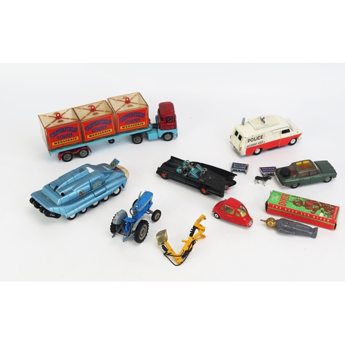 1240 - Dinky & Corgi Group to include Rover 200TC, Batmobile, Chipperfields Zoo Lorry, Ford Super Major 500... 