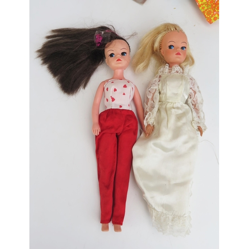 1297 - Two Sindy Pedigree Dolls, 033055X (excellent) & 033050X (altered hair) and wardrobe filled with clot... 