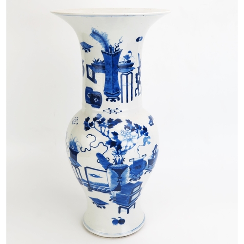 1162 - A large Chinese blue and white yenyen vase, with trumpet-shaped neck and baluster body decorated wit... 