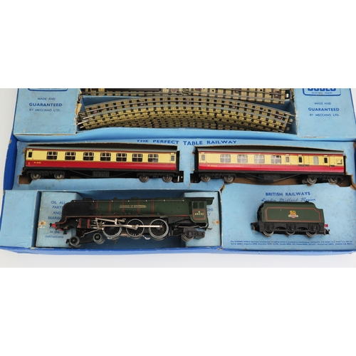 1498 - Hornby Dublo OO Gauge EDP12 3-Rail Electric Train Set with with 4-6-2 Duchess of Montrose in matt gr... 