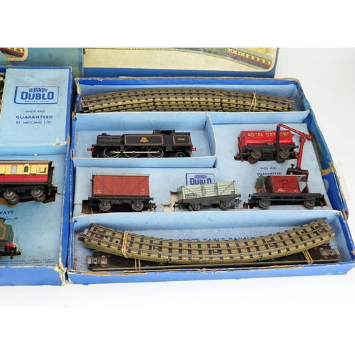 1499 - Two Hornby Dublo OO Gauge 3-Rail Train Sets including Passenger Train with 4-6-2 Duchess of Montrose... 