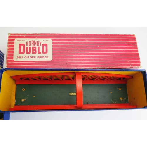 1503 - Hornby Hornby Dublo OO Gauge Boxed Track and Trackside Accessories including D1 Through Station, D1 ... 