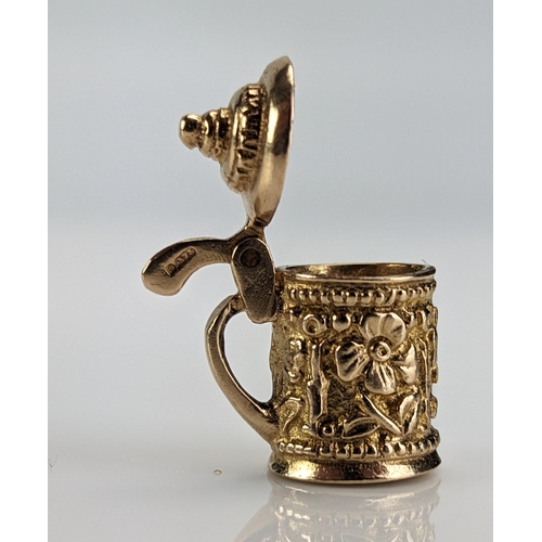 22 - A 9ct Gold Tankard Charm with hinged lid, hallmarked, c. 4.25g