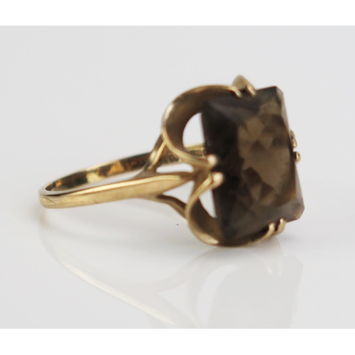 66 - A 9ct Gold and Smoky Quartz Ring, 12x10mm stone, size N.5, 3g