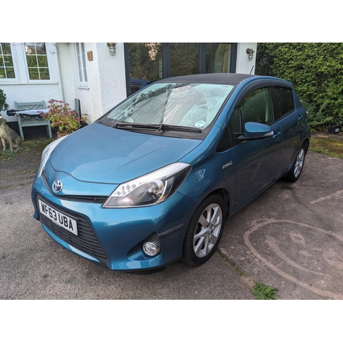 1000 - A Toyota Yaris Hybrid Electric Car. Registration No. WF63 UBA. 1497CC, Automatic, Panoramic sun roof... 