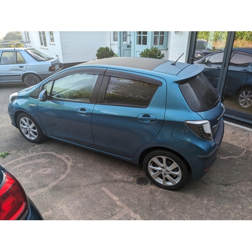 1000 - A Toyota Yaris Hybrid Electric Car. Registration No. WF63 UBA. 1497CC, Automatic, Panoramic sun roof... 