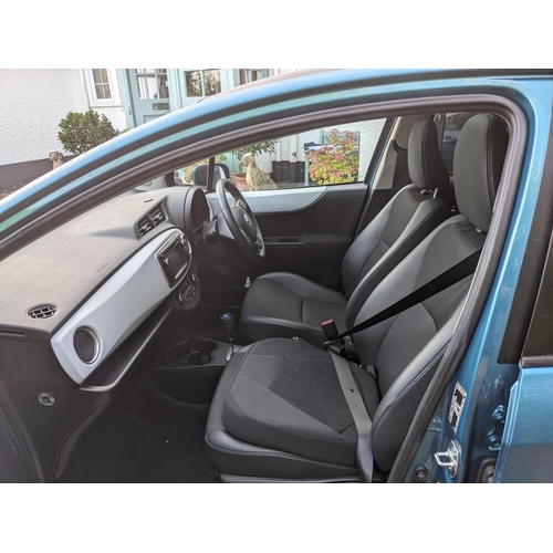 1000 - A Toyota Yaris Hybrid Electric Car. Registration No. WF63 UBA. 1497CC, Automatic, Panoramic sun roof... 