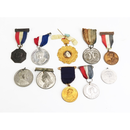 1119 - A collection of ten assorted Victorian and later commemorative medals, including coronation medals, ... 