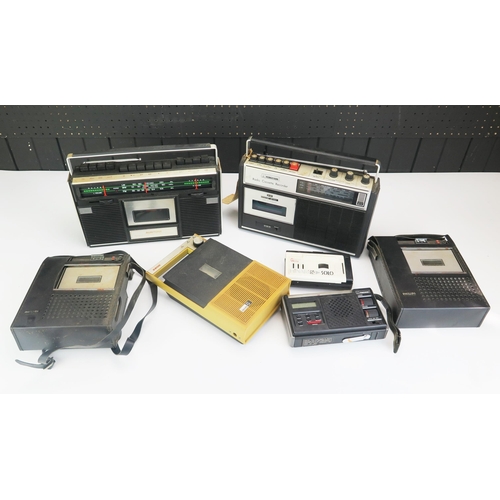 1206 - A Ferguson radio/cassette player, an Auritone radio/cassette player, two Phillips cassette player, r... 