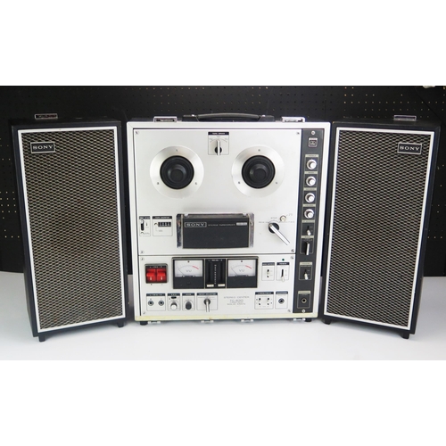 1215 - A Sony TC-630 tape recorder, three head tape to tape recorder, with two detachable speakers.