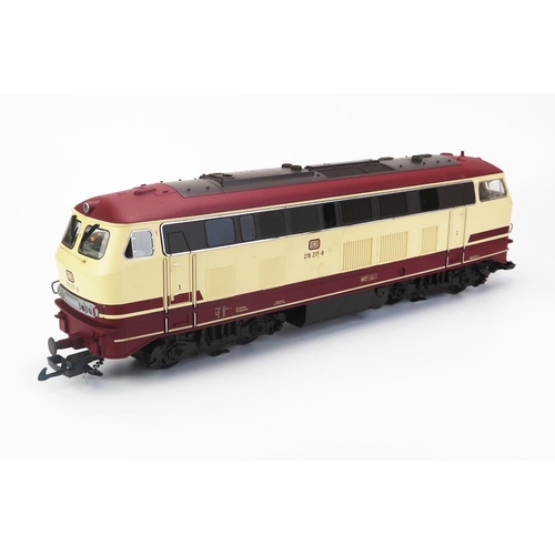 1249 - Piko G Scale 37502 Class BR218 DB Diesel Locomotive in Cream/Maroon - excellent- some fairly minor c... 