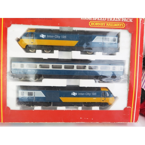 1267 - Hornby Railways OO Gauge R332 High Speed Train Pack - excellent in box together with Golly Doll (The... 