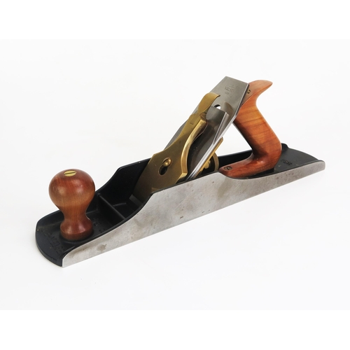 1279 - A Lie-Nielsen No. 5 1/2 Jack Plane - excellent used condition with box