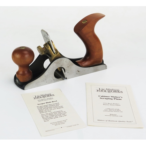 1281 - A Lie-Nielsen No. 85 Cabinetmaker's Scraping Plane - excellent used condition with box