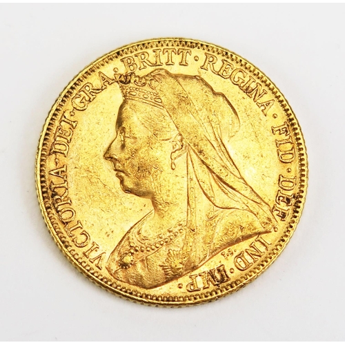 1462 - A Victoria Gold Sovereign  _ Melbourne mint 1898