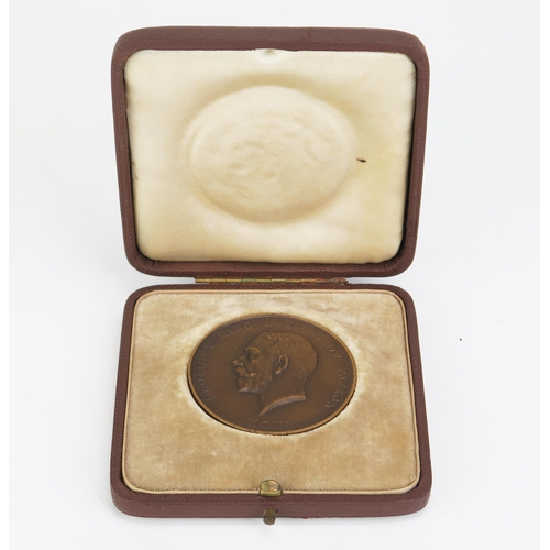 1481 - A Cased George V Royal Society of Arts Manufacturers and Commerce Bronze Medallion awarded to Helen ... 