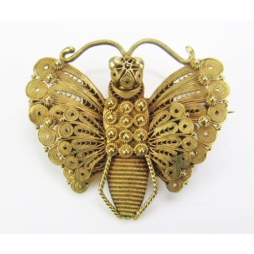 176 - An Unmarked Precious Yellow Metal Filigree Butterfly Brooch, 34mm diam., KEE tested as 18ct+, 9.09g