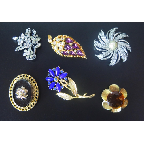 242A - Six Costume Jewellery Brooches