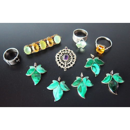 242B - A Selection of Jewellery including a Victorian silver buckle ring (London 1880, W.P, size M), two ot... 