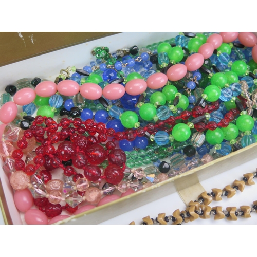 291 - A 1970s Plastic Ballerina Elephant Ballerina Dancer (64mm tall) and other costume jewellery includin... 