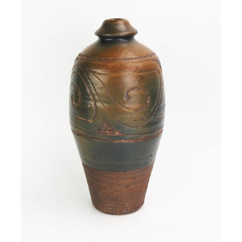 1010 - Bernard Howell LEACH (1887-1979) Sgraffito vase Stoneware with salt glaze, impressed Leach Pottery s... 