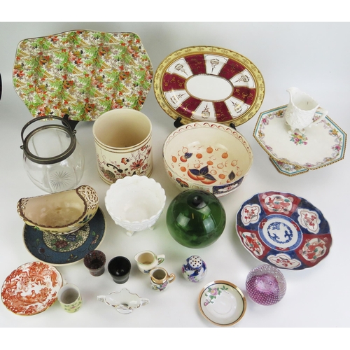 1028 - A mixed collection of glass and ceramic wares including Imari porcelain plate, glass float and servi... 