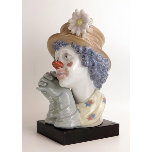 1097 - A Lladro figure Melancholy, bust of a clown impressed 5542, 29cm high.