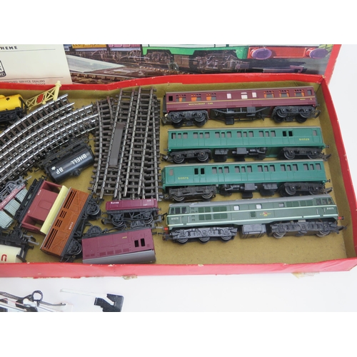 1330 - Tri-ang Hornby OO Gauge RS. 51 Freight Master Set, R156/R225 EMU pair, R. 335 R 0-4-0 Industrial Loc... 