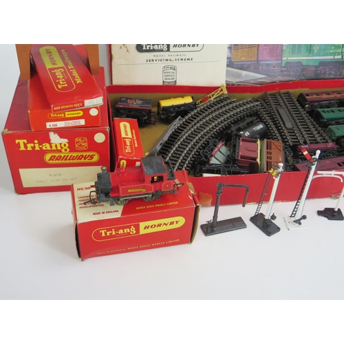 1330 - Tri-ang Hornby OO Gauge RS. 51 Freight Master Set, R156/R225 EMU pair, R. 335 R 0-4-0 Industrial Loc... 