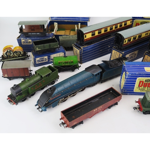 1331 - Hornby Dublo Collection including L30 1,000 BHP Bo-Bo Diesel Electric Loco, 4-6-2 Class A4 Loco Sir ... 