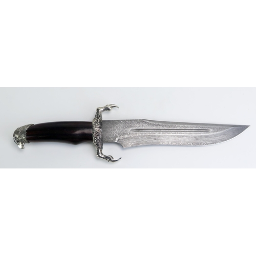 1377 - A Muela limited edition hunting knife Aguila (Lujo) with  23cm Bowey type blade, talon decorated qui... 