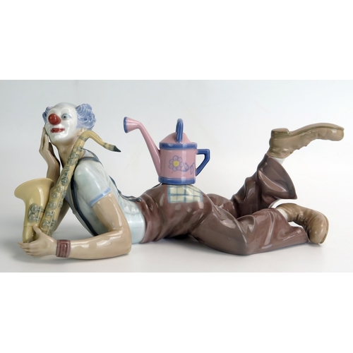 1487 - Lladro porcelain figure 'Seeds of Laughter 5764', 28cm long.