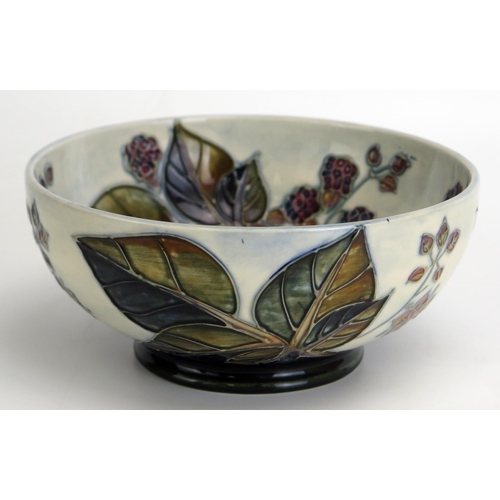 1534 - A Moorcroft pottery bowl, with 'Bramble' pattern decoration, 15.5cm diameter