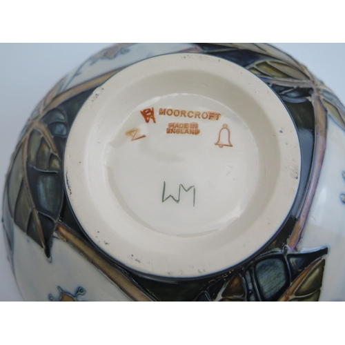 1534 - A Moorcroft pottery bowl, with 'Bramble' pattern decoration, 15.5cm diameter