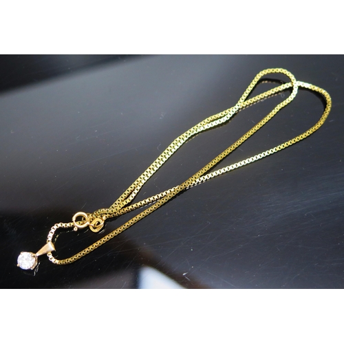 206 - A 9ct Gold Box Link Chain, stamped 9K and with UK import marks, 18