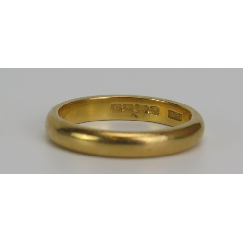 358 - A 22ct Gold Wedding Band, 4mm wide, size S, Birmingham 1931, H.A., 8gms