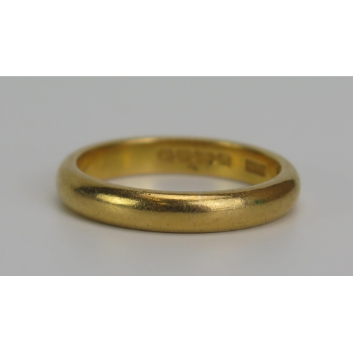 358 - A 22ct Gold Wedding Band, 4mm wide, size S, Birmingham 1931, H.A., 8gms