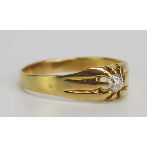 364 - A Gent's Old Cut Diamond Solitaire Ring in a precious yellow metal setting, c. 3.7mm stone, KEE test... 