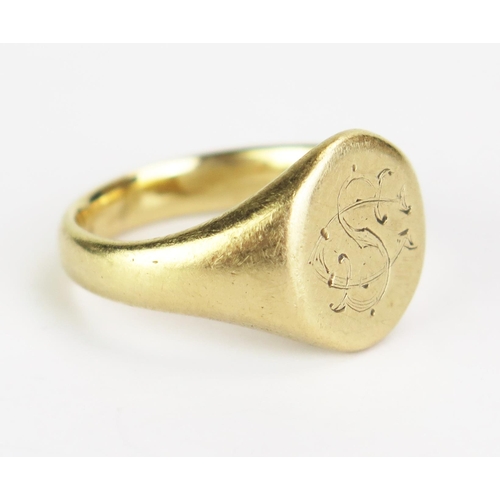 60 - A 9ct Gold Signet Ring, monogram CS, stamped 9CT, size T.25, 10.7g