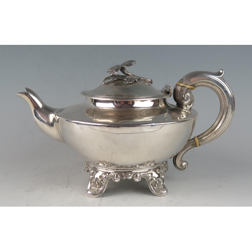 530 - A Victorian silver circular teapot, maker John & Henry Lias, London, 1843, with shallow domed lid wi... 