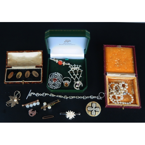 169 - A Boxed Ciro Pearl Necklace with a silver and paste clasp, pair of cased gold front cufflinks, hallm... 