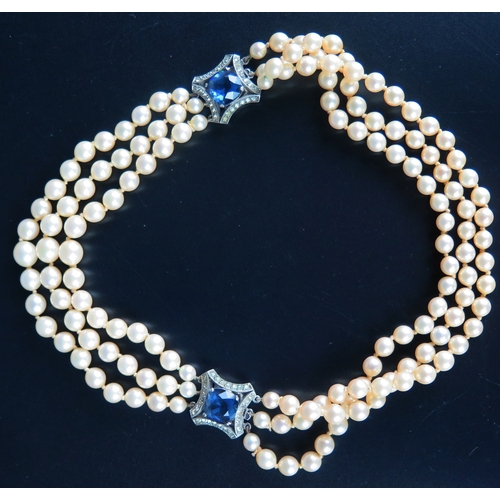 174 - A Sterling Silver and Paste Mounted Synthetic Pearl Choker converting to bracelet, 17